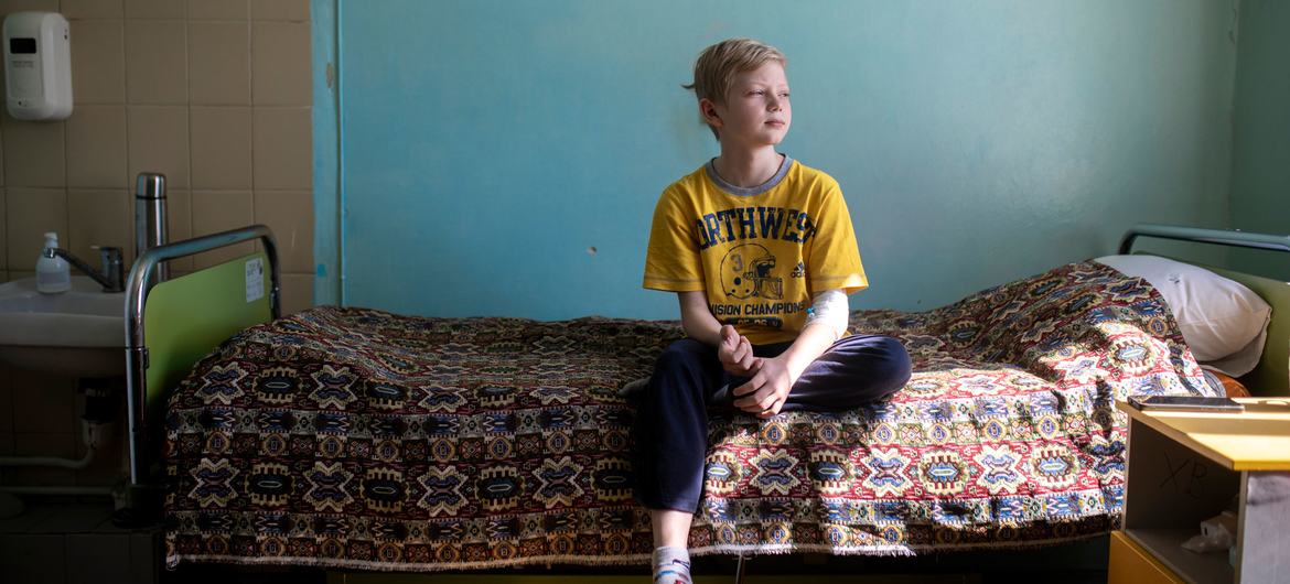 Famílias forçadas a fugir devido à guerra na Ucrânia Famílias forçadas a fugir devido à guerra na Ucrânia
