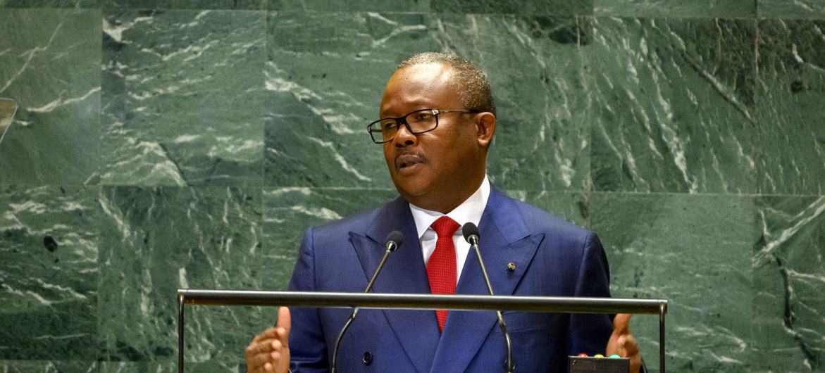 O presidente Úmaro Sissoco Embaló da Guiné-Bissau discursa no debate geral da 79ª sessão da Assembleia Geral