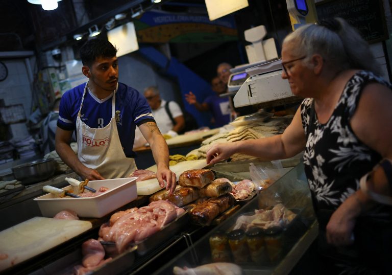 Frigorífico em operação