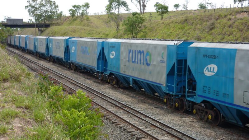 Cosan (CSAN3) amarga prejuízo e ações recuam no Ibovespa