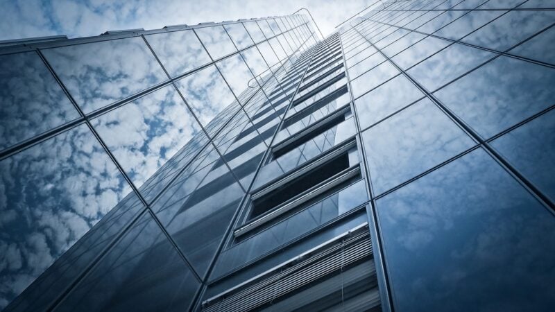 KNRI11 lucra R$ 28,4 milhões: veja o que mudou na carteira do FII