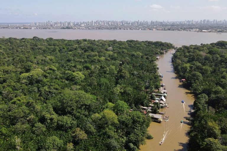 Floresta Amazônica e Belém