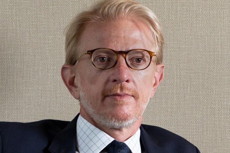 Rock River Laboratory Compra a Deveron; por trás Está a Brasileira Aqua Capital