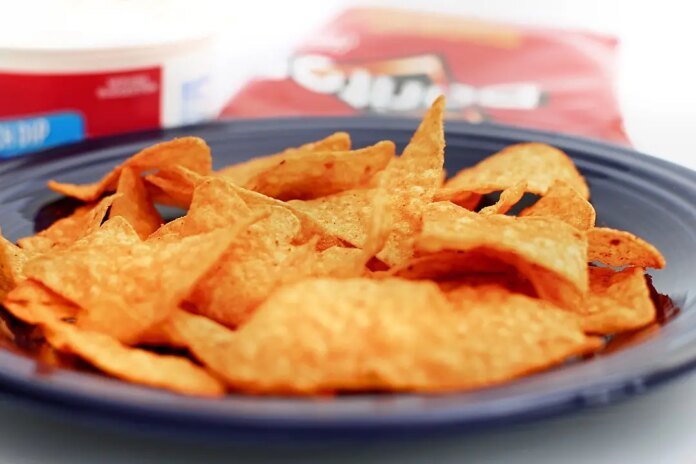 1080px-Nacho_Cheese_Flavor_Doritos_Ready_to_Party.jpg