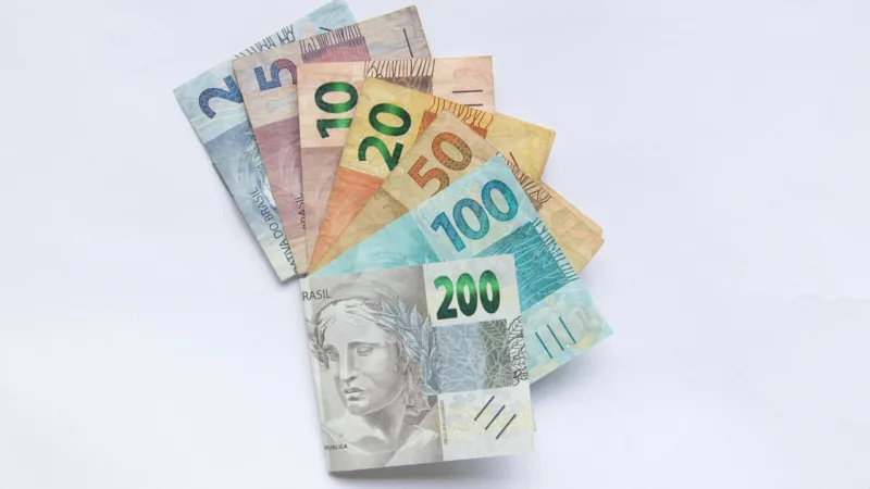 Itaúsa (ITSA4) e Bradesco (BBDC4) pagam dividendos nesta quarta; saiba mais