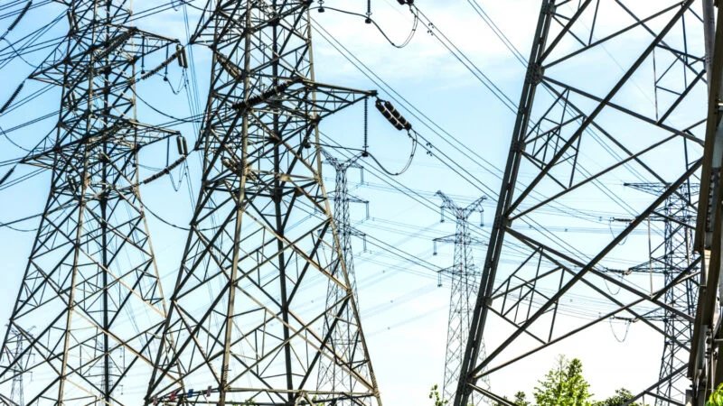 Elétricas da Bolsa encaram teste no 2T26