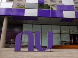Nubank Chega aos EUA: Descubra Tudo Sobre a Nova Conta Multimoeda!